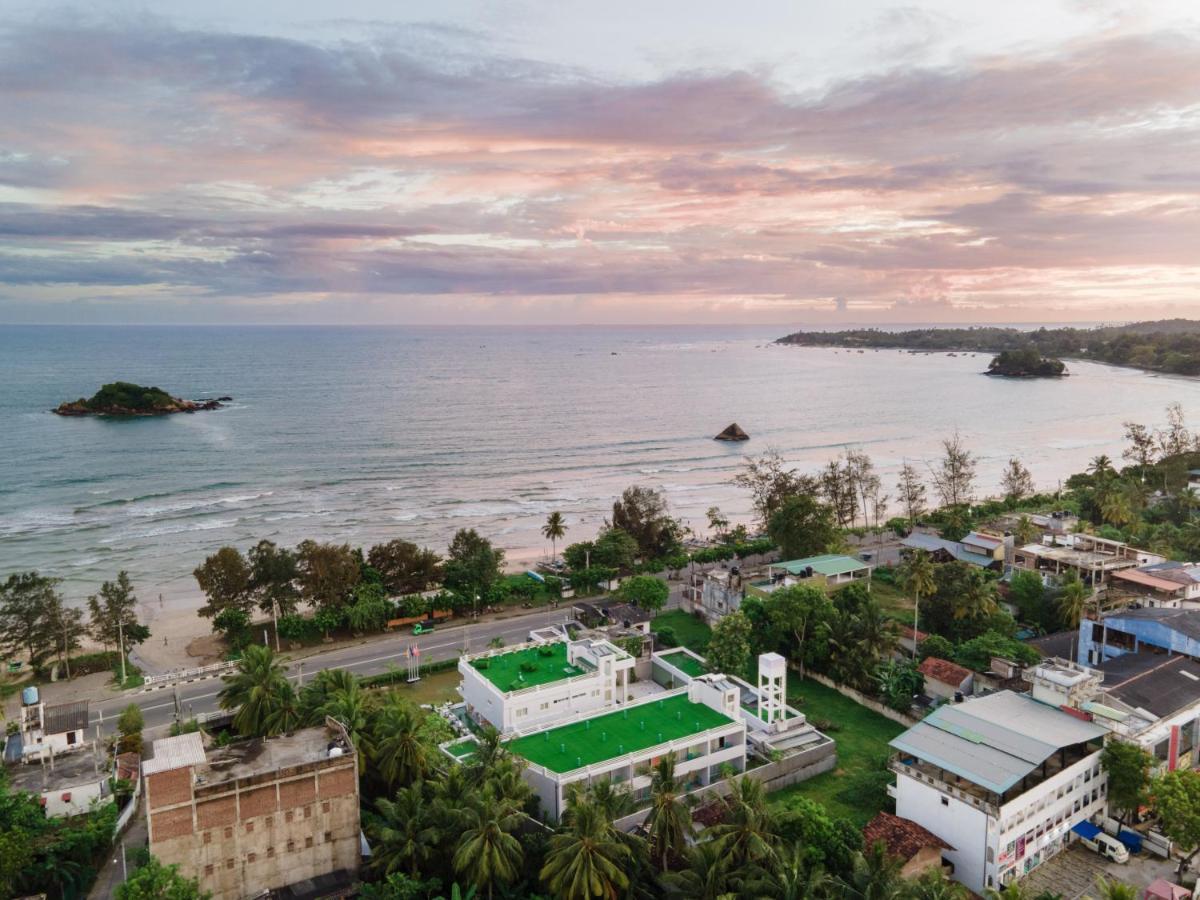 Boutique Villa Bougainvillea Weligama Exteriör bild